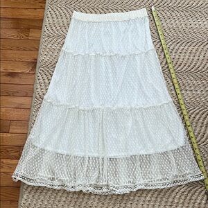 Elegant White Lace Skirt